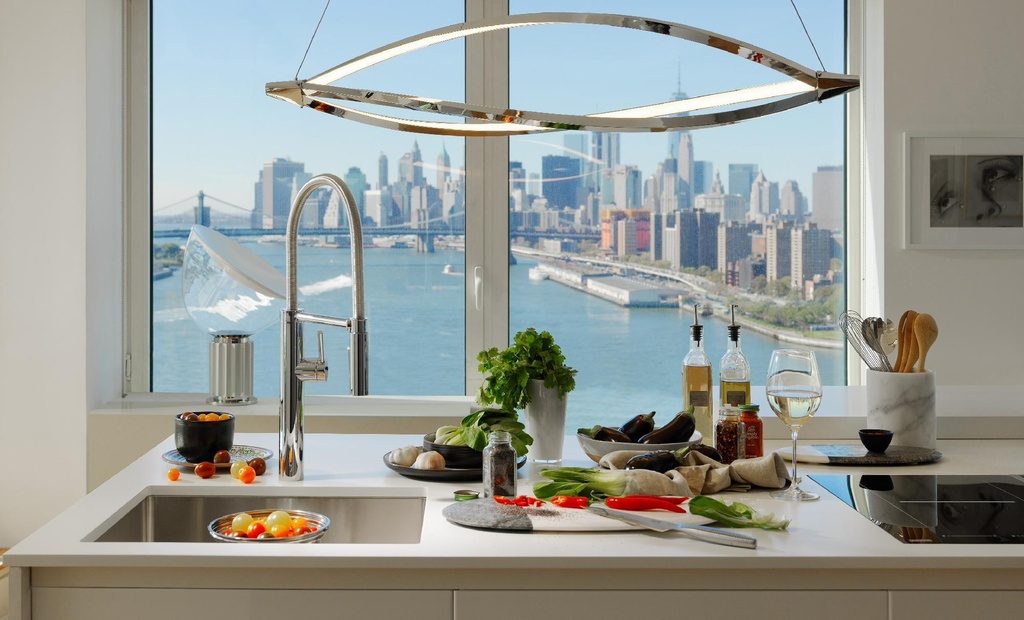 Gallery Image 2 - 4401540