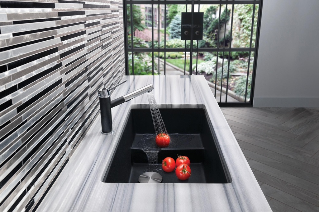 Gallery Image 2 - 1215460