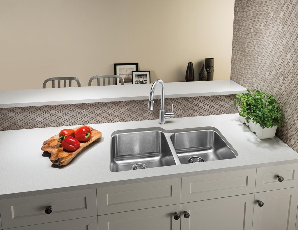 Gallery Image 3 - 1204000