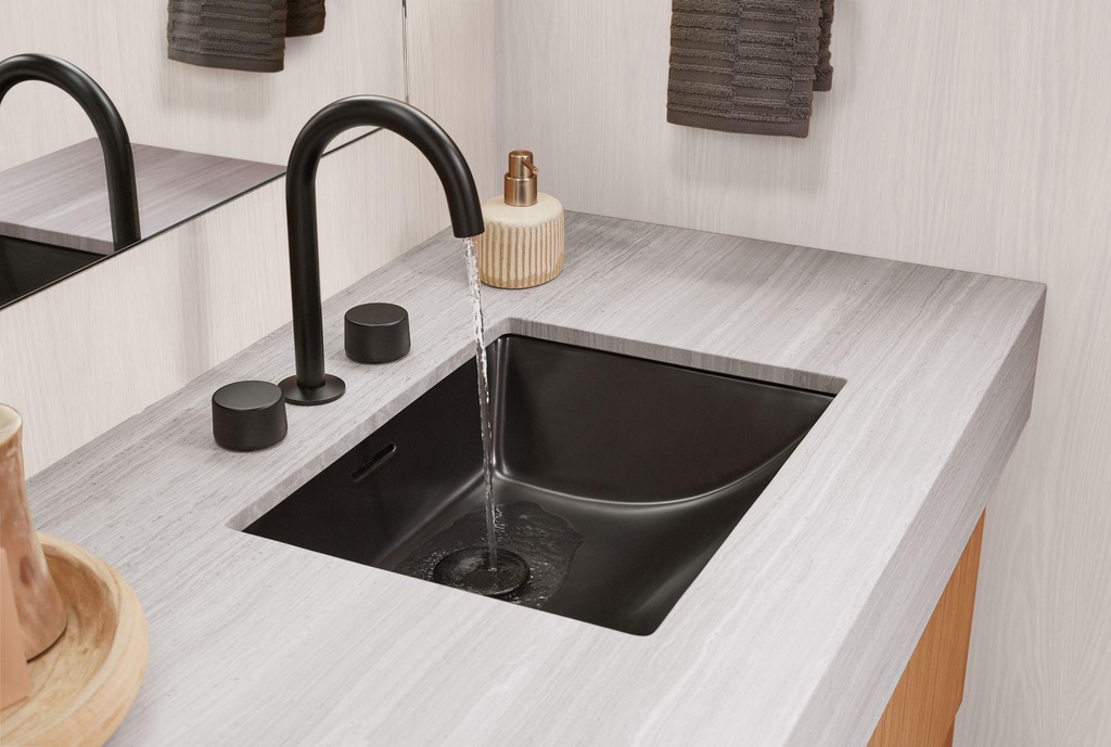 Gallery Image 2 - 2930340